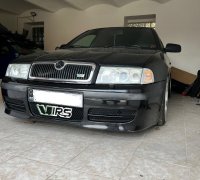 Siglă  Skoda VRS  bară față - imagine 3