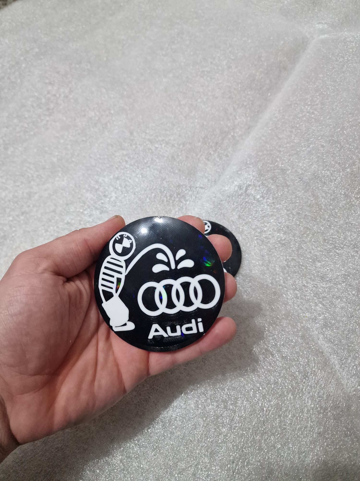 Sigle/embleme BMW  set 2 buc (Față/Spate) Amuzant Bmw vs audi - imagine 2