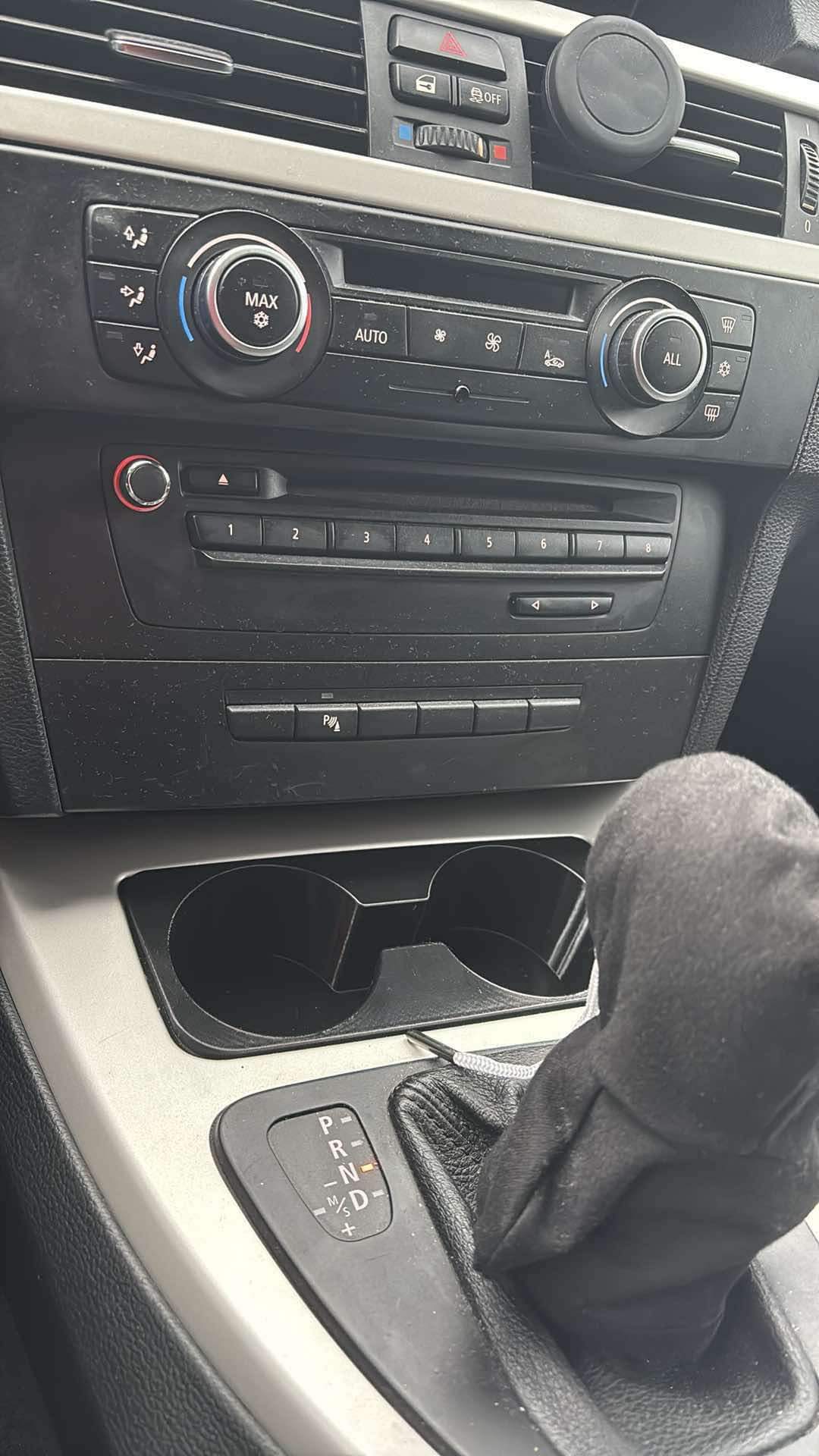 Suport Pahare, BMW E90, E91, E92, E93 simplu/cu locas pentru priza de bricheta - imagine 4