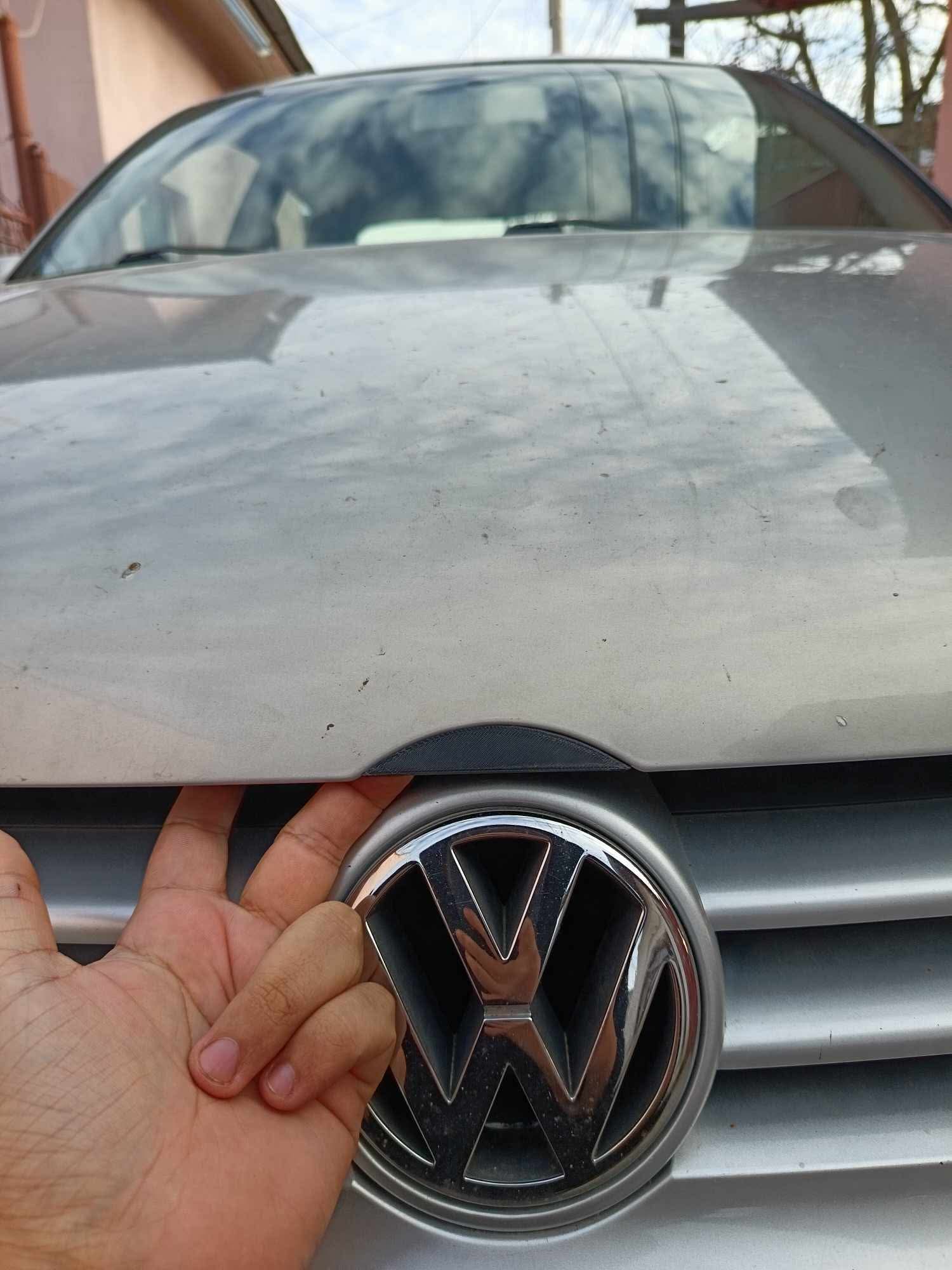Ornament capota Volkswagen vw Golf 4  mk4 pentru a anula sigla din față - imagine 8