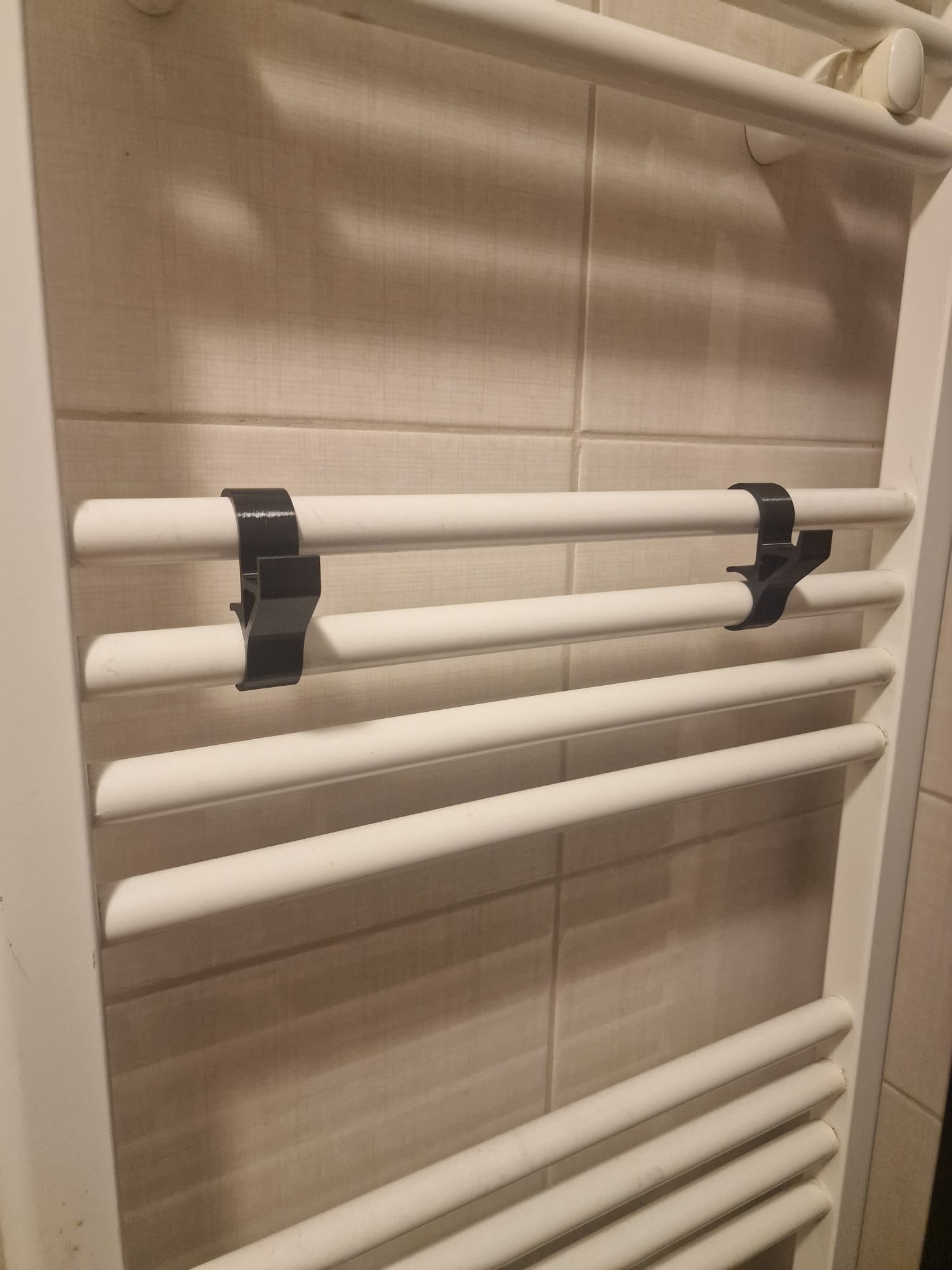 Cârlige pentru radiator/calorifer (baie) set 2 buc - imagine 2